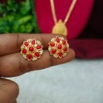Pavalm Earrings