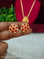Pavalm Earrings