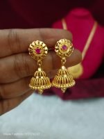 Jhumkas