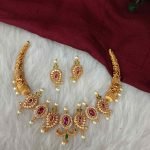 Hassle Neck set