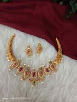 Hassle Neck set